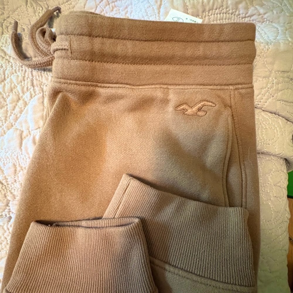 Hollister Tan Cuffed Drawstring Sweatpants/Jogger Pants - SM